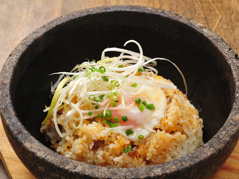 石焼温玉ガーリックチャーハン